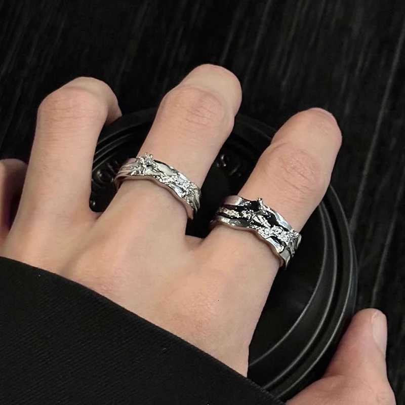 Gothic Irregular Gemstone Ring Aesthetic Girls Adjustable Black Stone Ring Womens Liquid Punk Ring Vintage Jewelry Accessories Z251017
