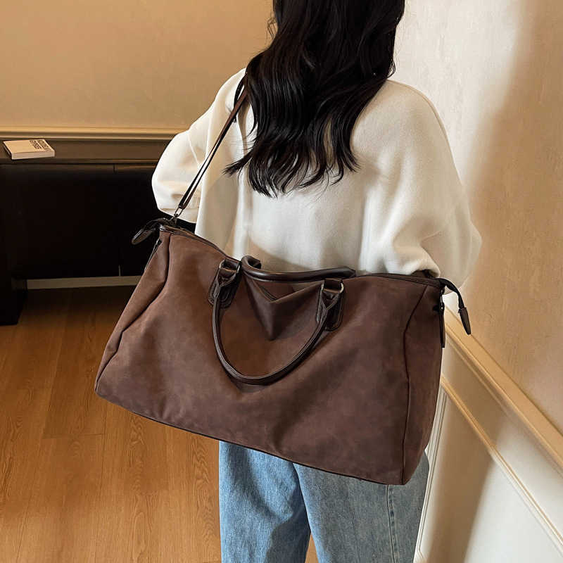 Hot-selling Outdoor Sports Fitness Bag Crossbody Trendy Short-distance Commuting Luggage Bag Large-capacity Travel Bag 250415