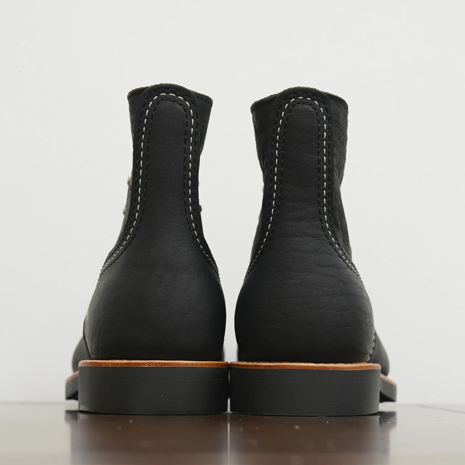 Durable GoodyearWelted Stitchdown Rugged Style Work Boots Heritage Genuine Leather Moctoeboots For Men 8084 Iron Ranger Boots 251013