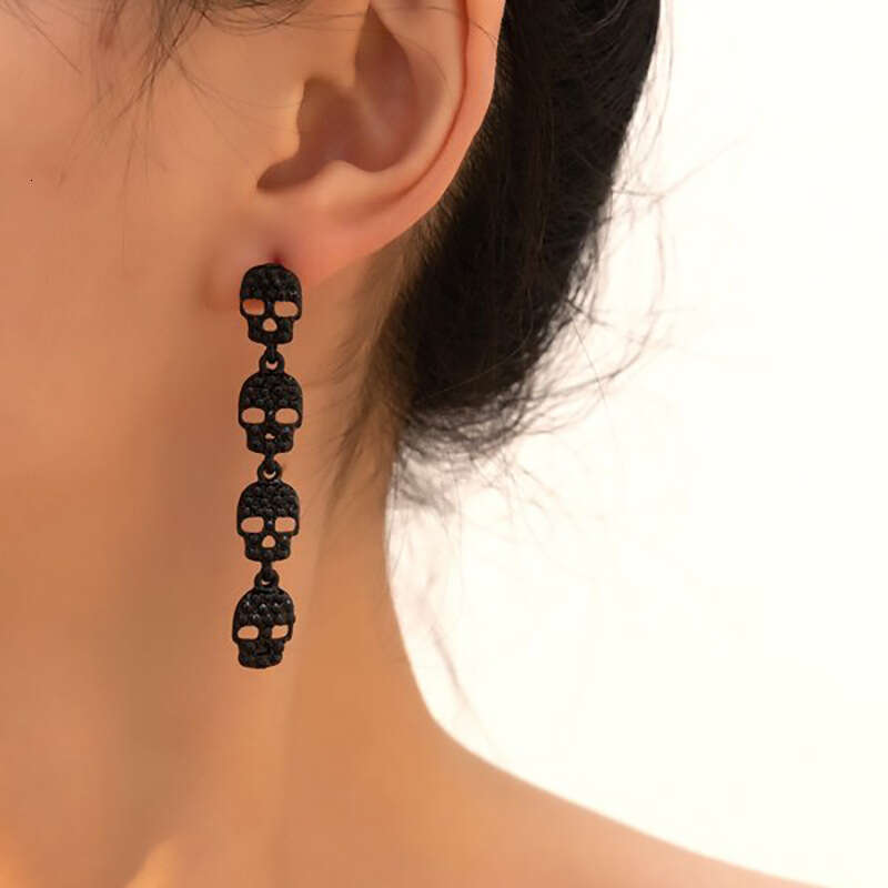New Halloween Skull Head Dark Punk Style Earrings Fashion Exaggerated Trendy Alloy Ear Jewelry