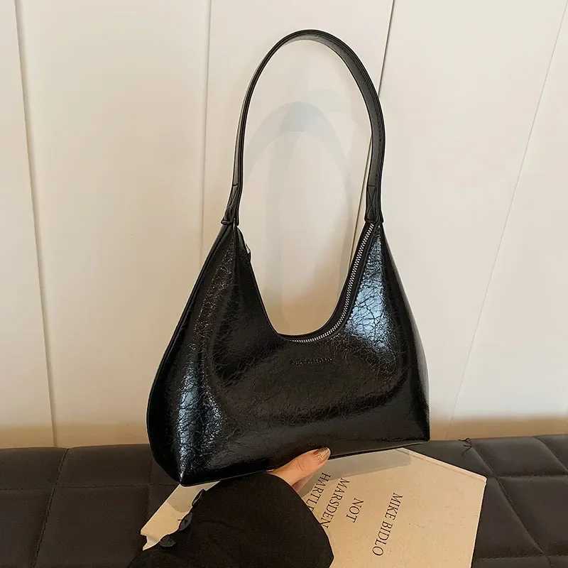 Zipper PU Spicy Girl Colorf Sier Underarm Bag 2025 New Advanced Sensory Stick Shoder Bag Design Half Mo Wens Bag1 D251017