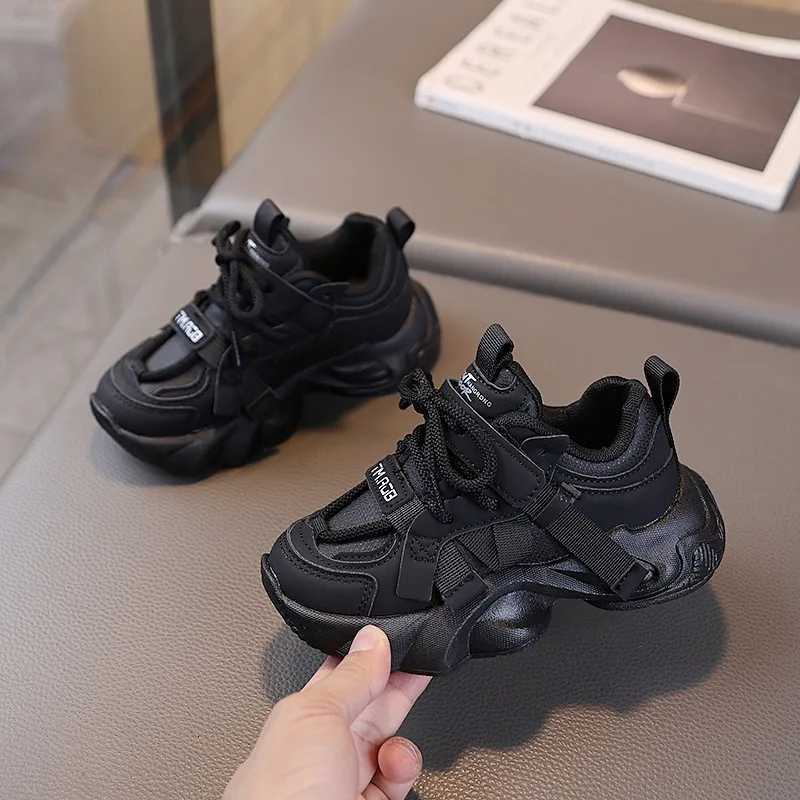 Black girls casual shoes 2025 autumn new boys soft soled sports shoes comfortable childrens running shoes Size 2130T251017