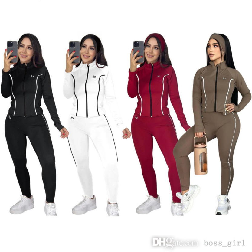 Womens Tracksuits Three Pieces Set 2025 New Fashion ColorBlock Yoga Wear Nude Feel High Elastic Fitness Wear Casual Running Sports Sets Sportwear 4 Colors