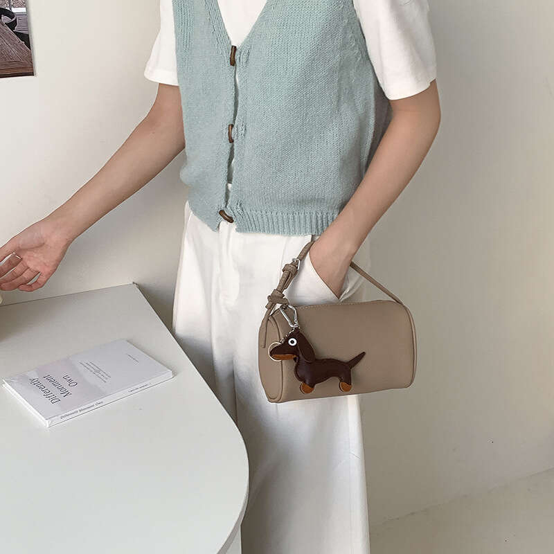 Korean Version Niche Design Mini Simple Crossbody Cylinder Small Bag New Minimalist Style Lychee Pattern Handbag For Women B5