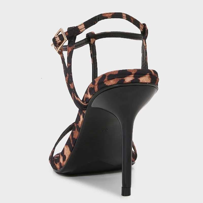 Leopard Pointed Toe Thin Heel Women Sandals Belt Buckle Narrow Band Roman Shoes Fashion Comfort Large Size Banquet Dress Shoes Z251015