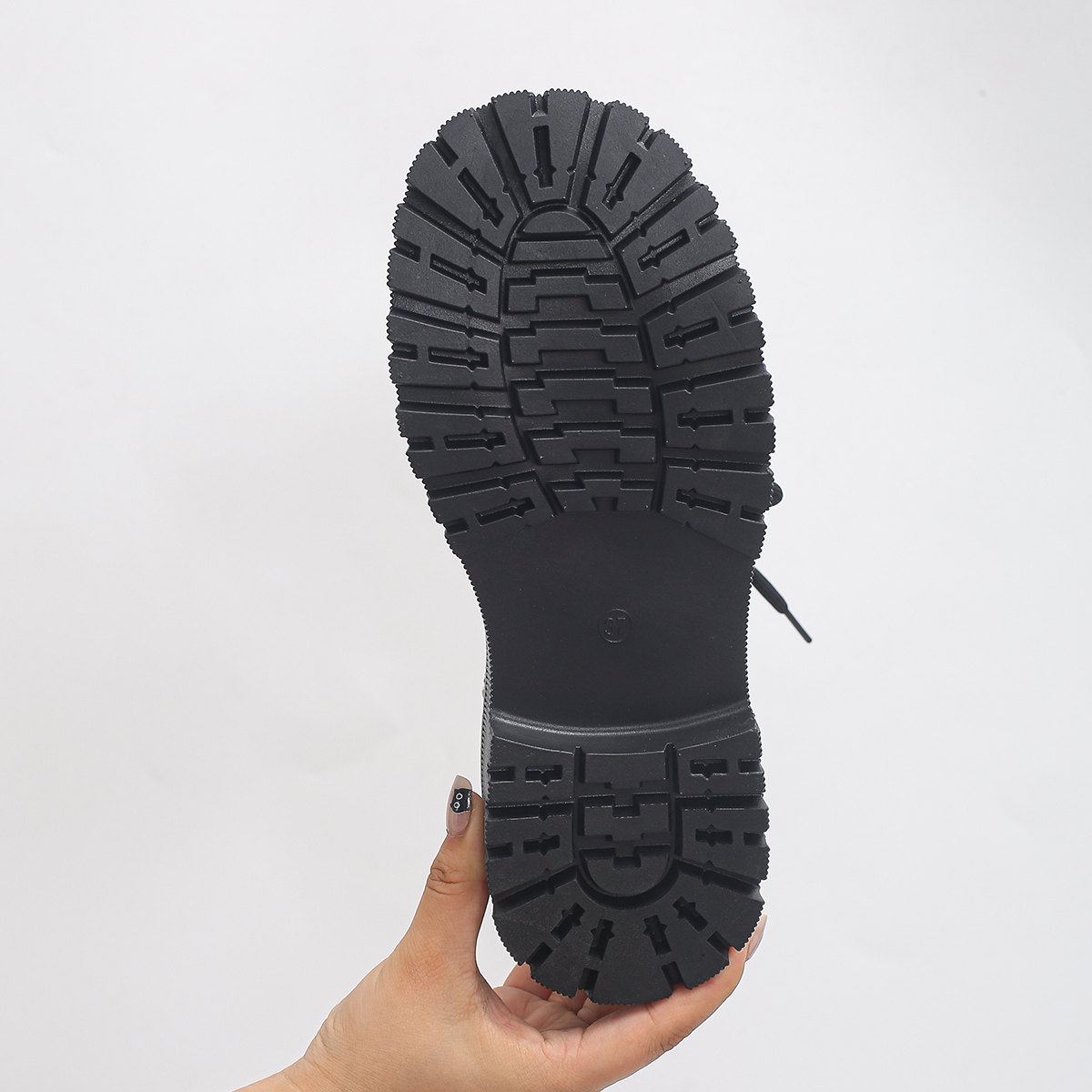 Women's 2025 Fall/Winter New Arrival British-Style Chunky-Heeled Lace-Up Short Boots with Side Zipper - Plus Size