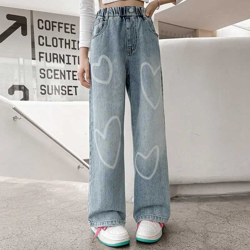 Big Girls New Arrival Jeans with Heart Pattern 2025 Spring Autumn High Quality Fashion Wide Leg Pants Kids School Loose TrousersT251017