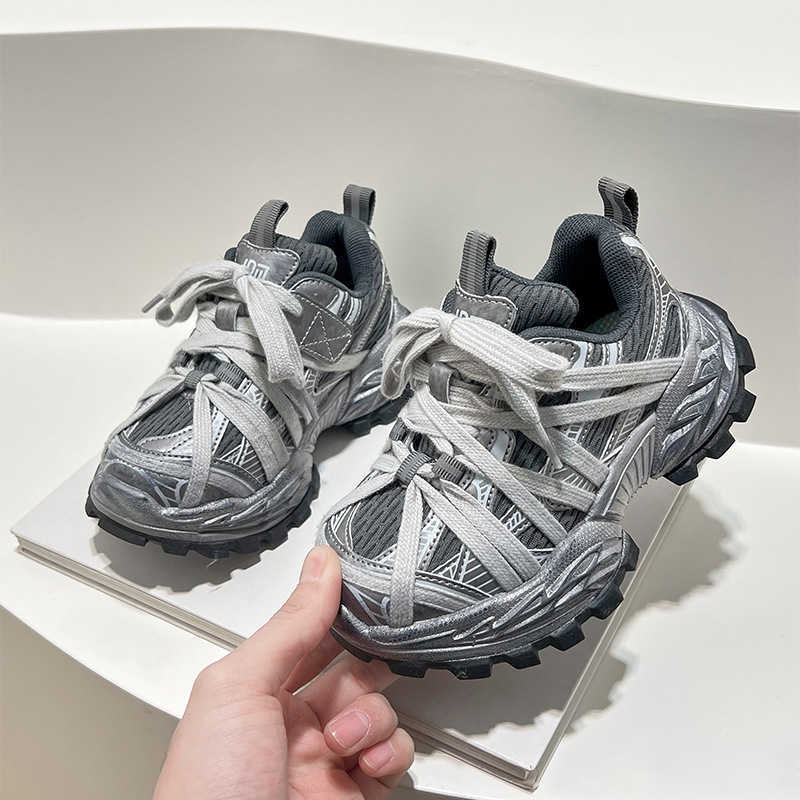 Childrens Sports Shoes 2025 Autumn New Kids Shoes Dirty Shoes Boys Shoes Mesh Casual Breathable Girls Dad Shoes W251017