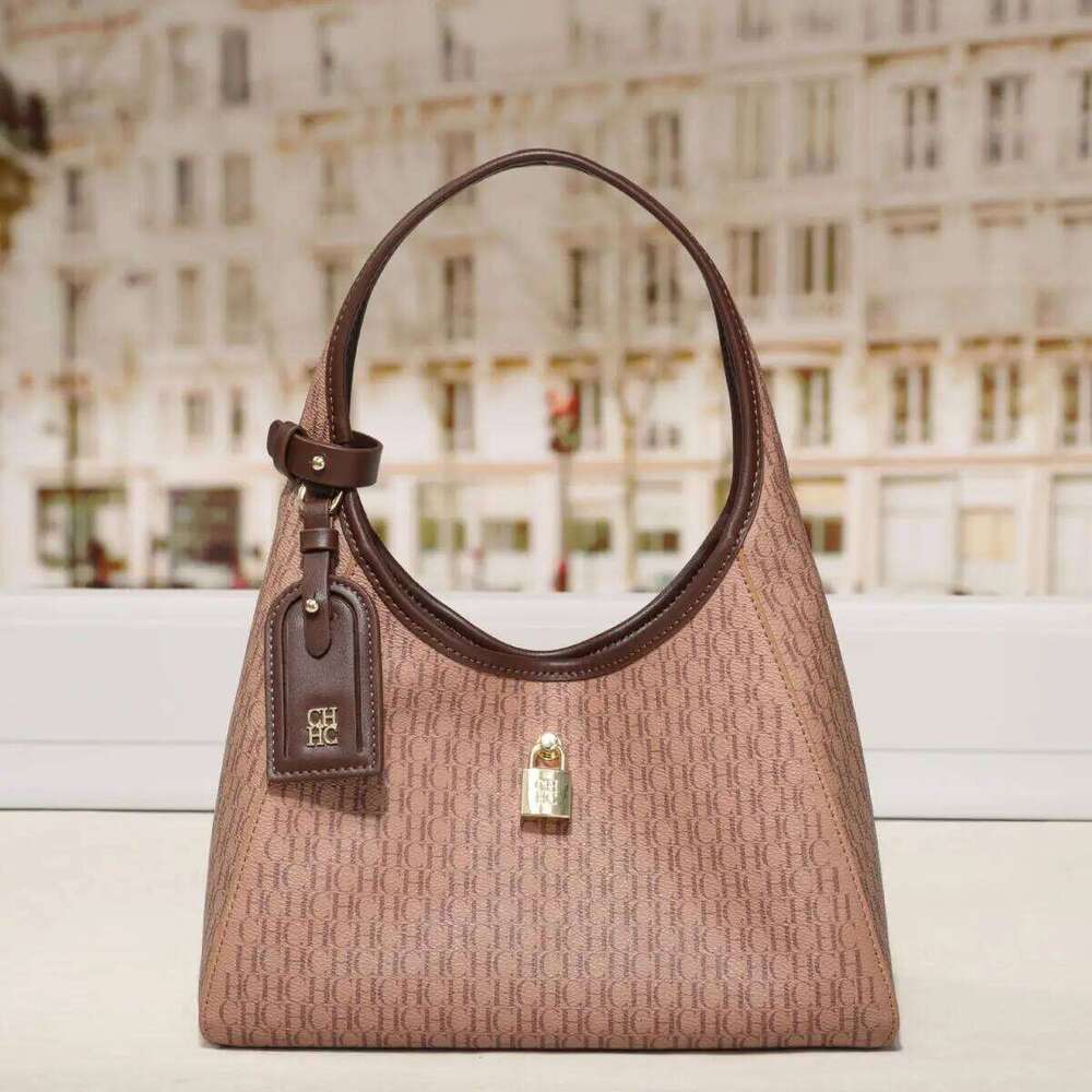 Cross Border Niche Handbag 2025 New Versatile Fashionable Printed Crescent Shaped Women's Shoulder Bag