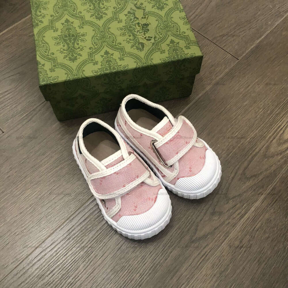 New toddler shoes Pink canvas baby sneakers Size 20-28 Box Packaging designer infant walking shoes A578X16N130-d
