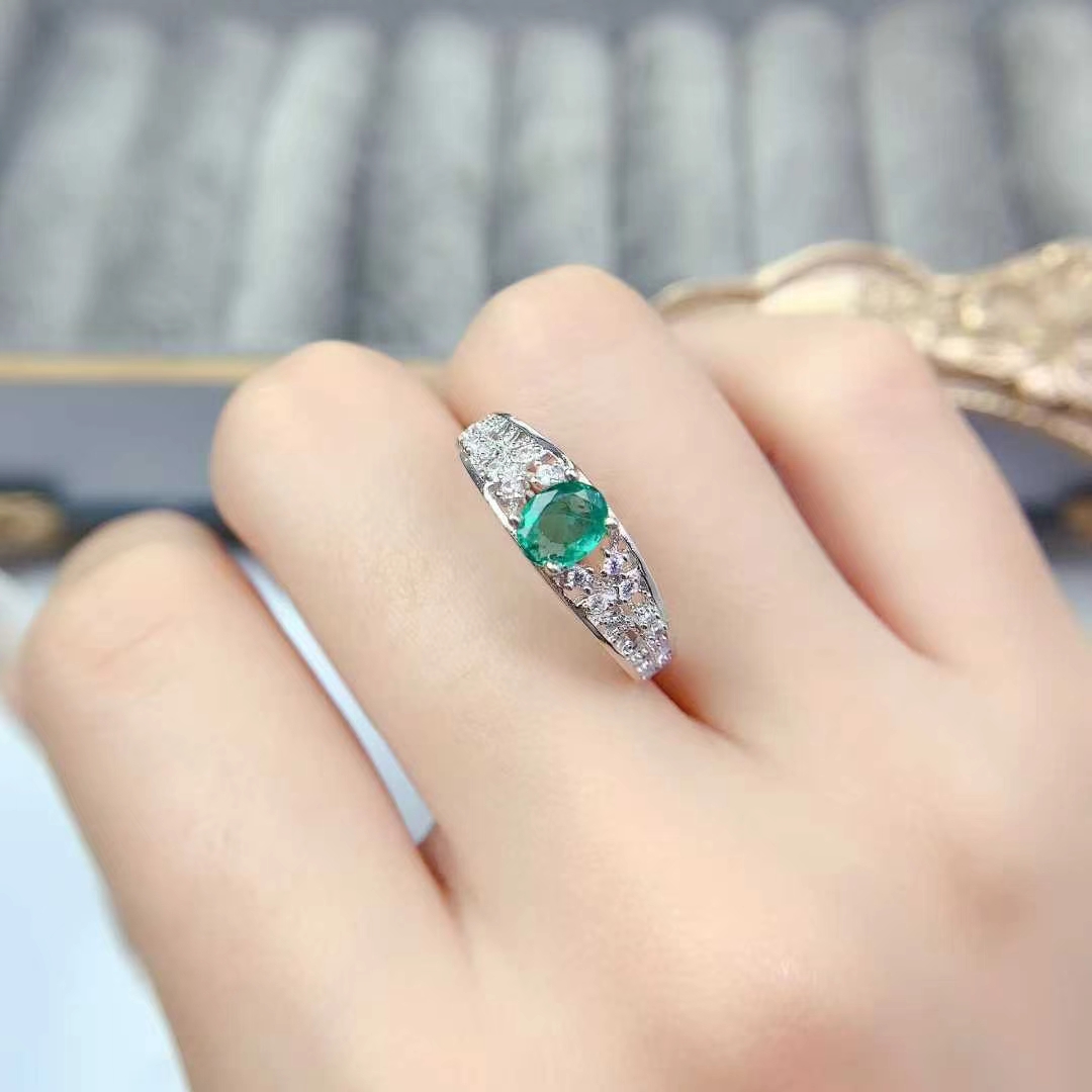 Genuine emerald ring 925 silver gemstone jewelry 4mm*6mm 0.4ct Colombian emerald jewelry with certificate