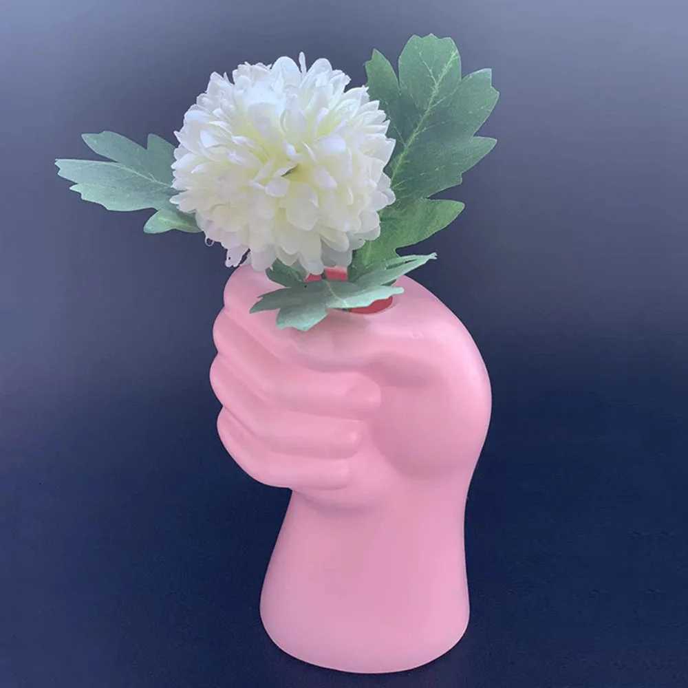 Creative White Resin Vase Delicate Art Arm Body Ornament Human Body Vase Insertion Aesthetic Decorative Home Decoration C251017
