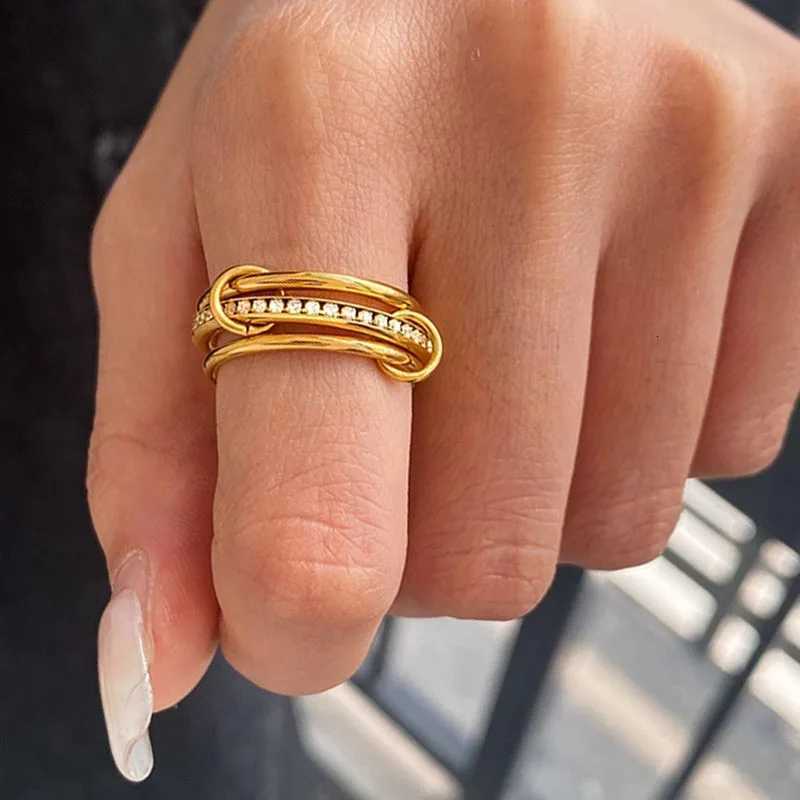 Minimalism Glossy Shiney Stainless Steel White Crystal Inlaid Multilayer Stacked Rings for Women Waterproof Jewelry Wholesale Z251017