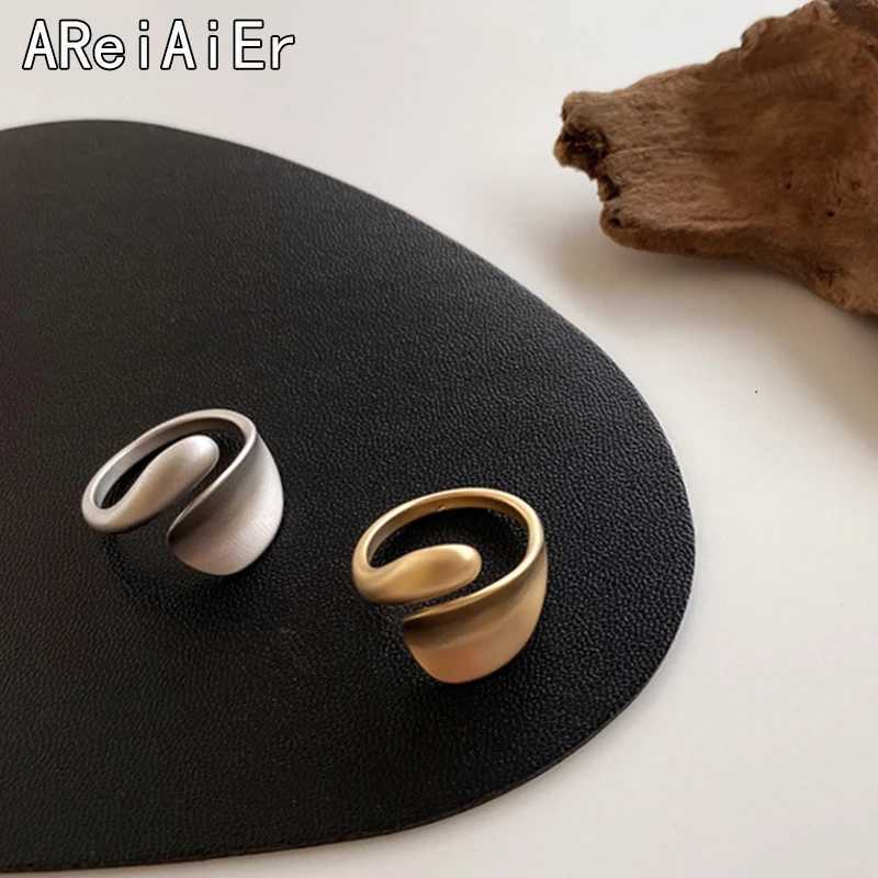 Resizable Size Gold Fingers Ring Opening Unisex Quality Unique Smooth Geometric Ring Wedding Ring Jewelry Z251017