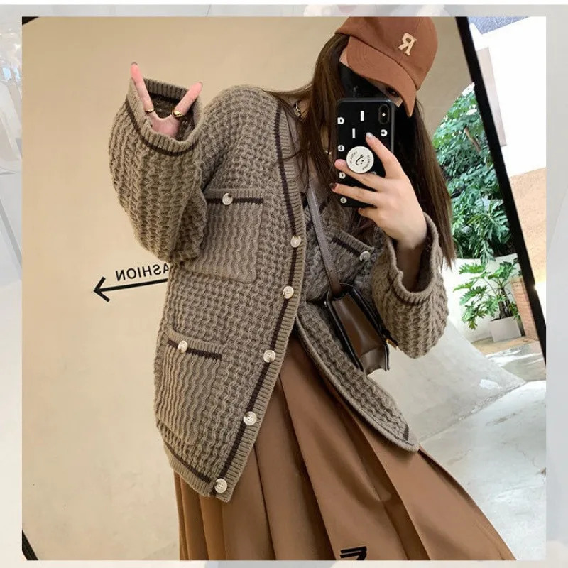 Fashion Vneck Loose Fit Color Blocked Long Sleeve Womens Knitted Coat Spring Autumn Versatile Lazy Style Casual Lady Cardigan 251013