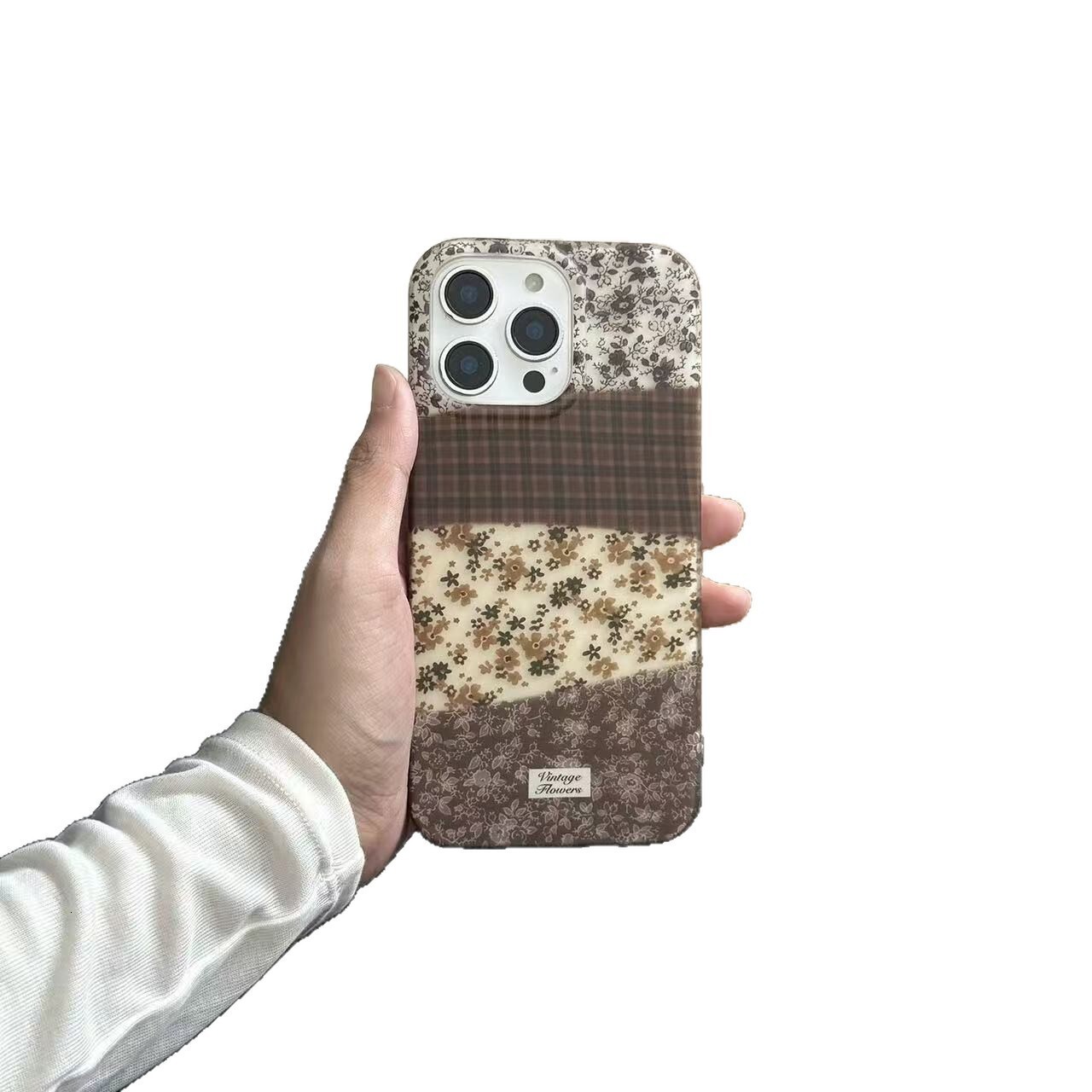 ins autumn and winter style pattern small floral patchwork compatible with iPhone 17 Pro Max Apple 16 phone case 15