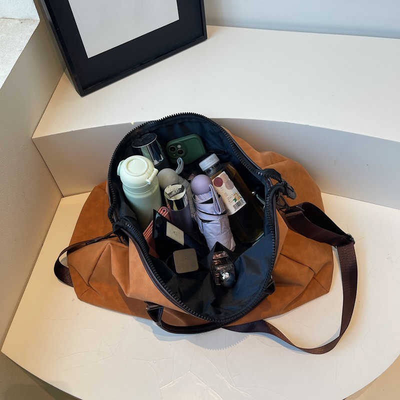 Hot-selling Outdoor Sports Fitness Bag Crossbody Trendy Short-distance Commuting Luggage Bag Large-capacity Travel Bag 250415