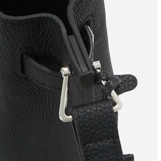 Togo Top Layer Cowhide Bucket Genuine Leather Women New Niche Design Trendy Shoulder Crossbody Bag High Quality