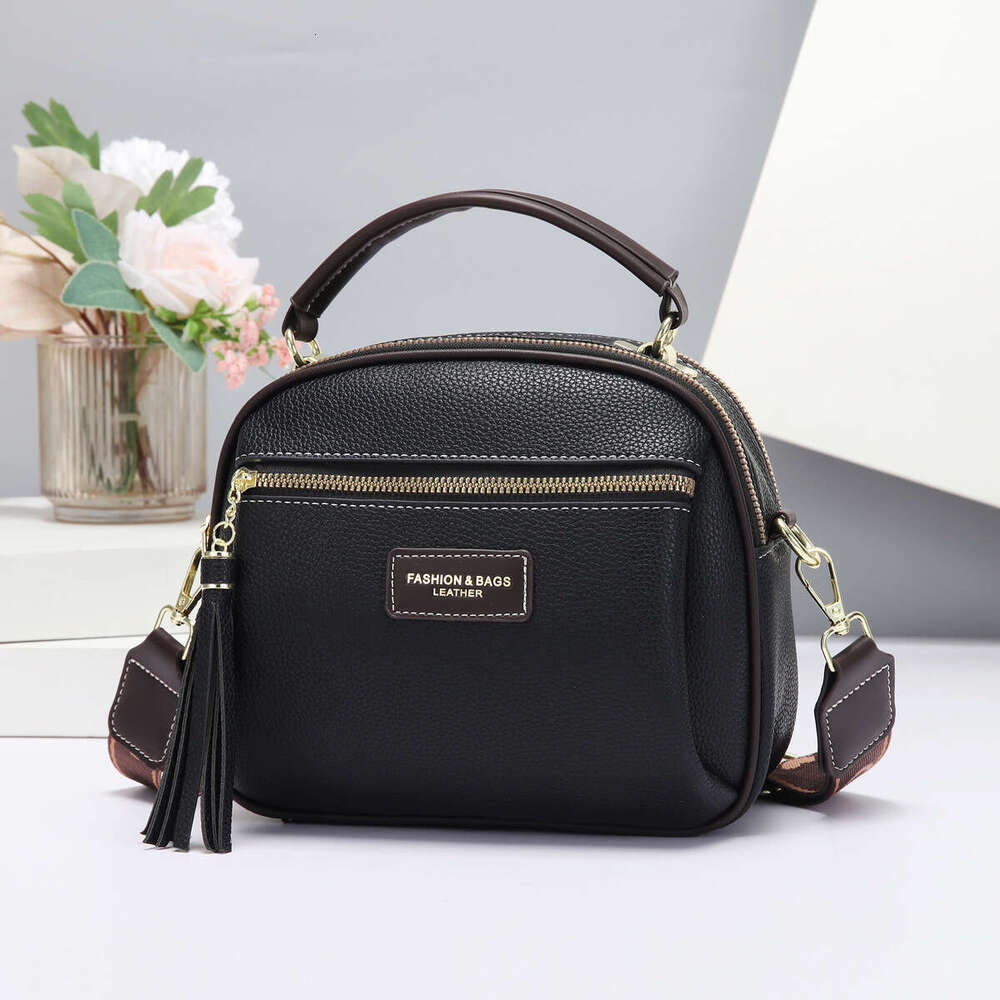 Crossbody for Women 2025 New High-Quality Texture Small Multi-Layer Pocket Round Bag Stylish Commuter Handbag