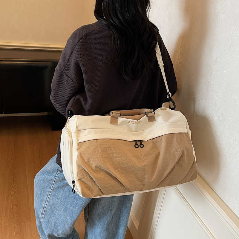 New Travel Bag Large Capacity Short Distance Luggage Bag Sports Fitness Bag Swimming Out Storage Bag Travel Boarding Bag 250415