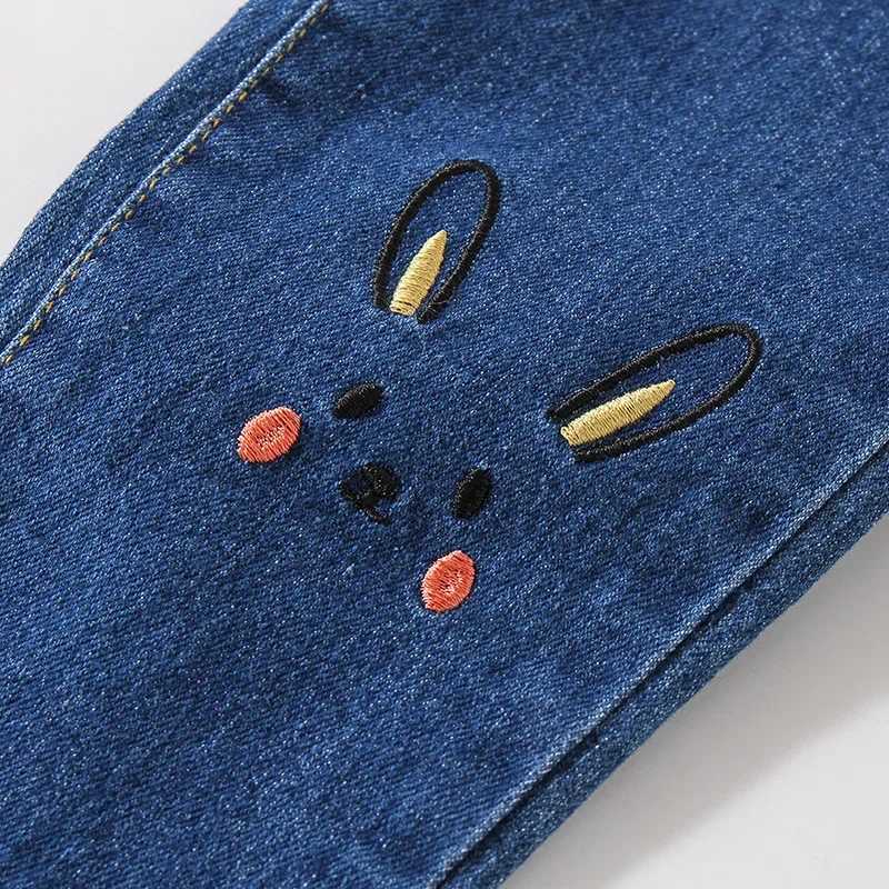 Girls Winter Pants Thick Warm Jeans Baby 28 Year Casual Long Pants Elastic Waist Trousers Kids Cartoon Cat Lovely Outdoor PantsT251017