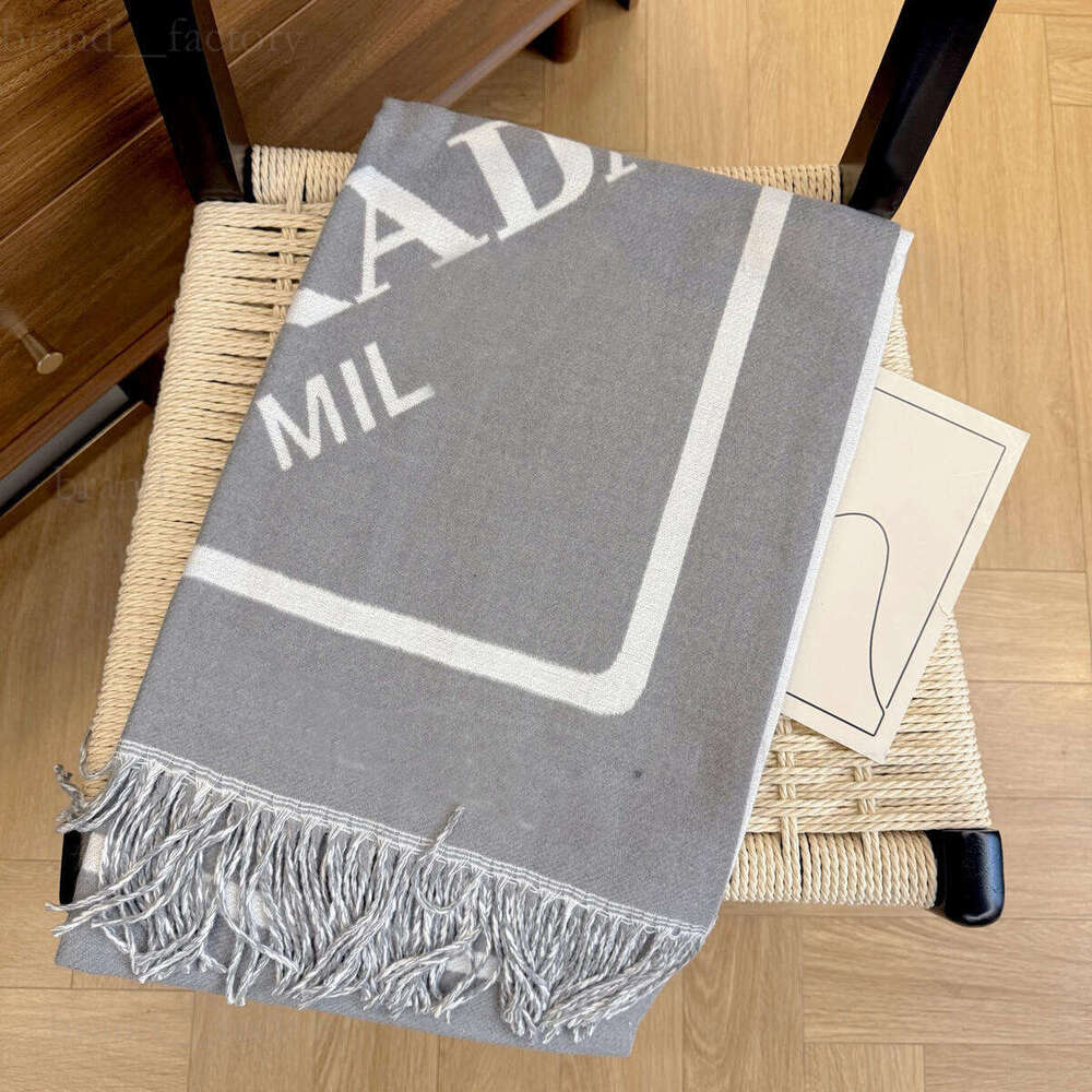 Scarves for women designer letter Cashmere designers scarves chutaiyang winter Men Women quality soft thick nihao Shawl Scarfs Fashion scarve foulard head scarf s