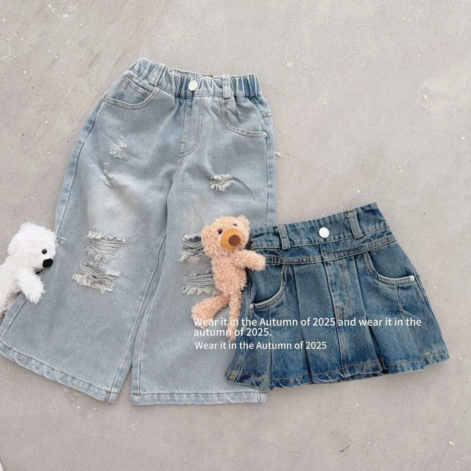 Girl Pants 2025 Autumn New Childrens Clothing Korean Style Girl Baby Fashion Ripped Jean Straight Pants Casual Simple DailyT251017