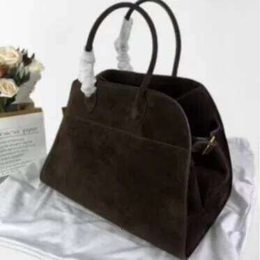 Tote Bag For Women New Trendy Niche Design Large Capacity Commuter Handbag Black