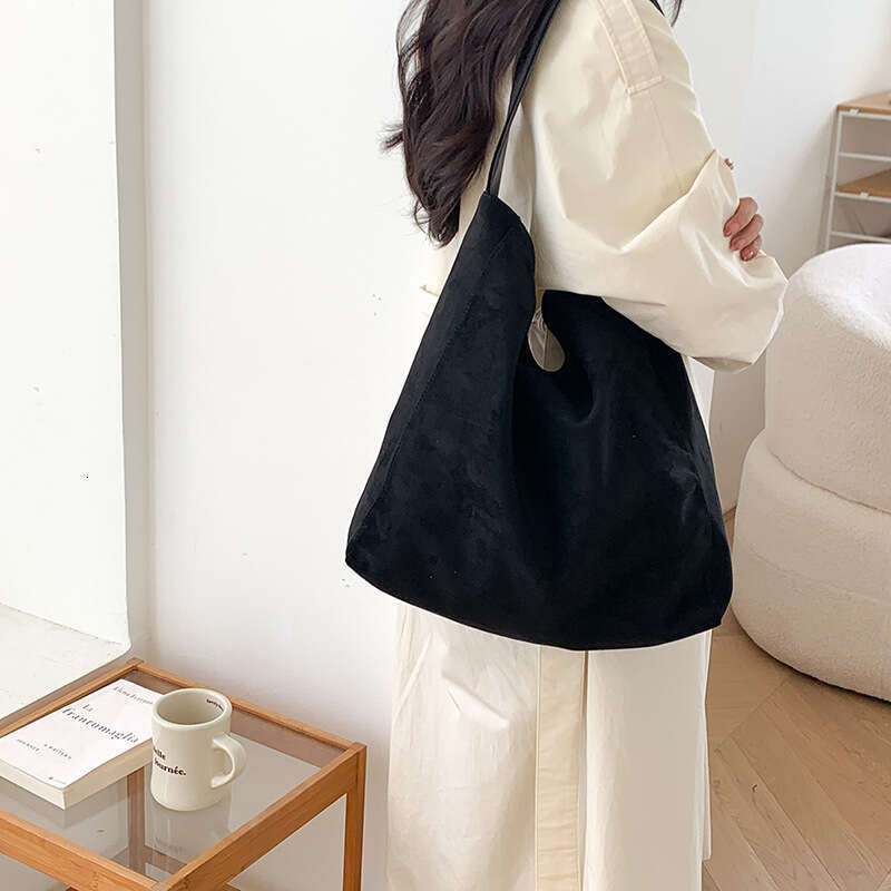 Autumn New Large Capacity Textured Korean Style Single Shoulder For Women Commuting Suede Tote Bag Casual Versatile B5