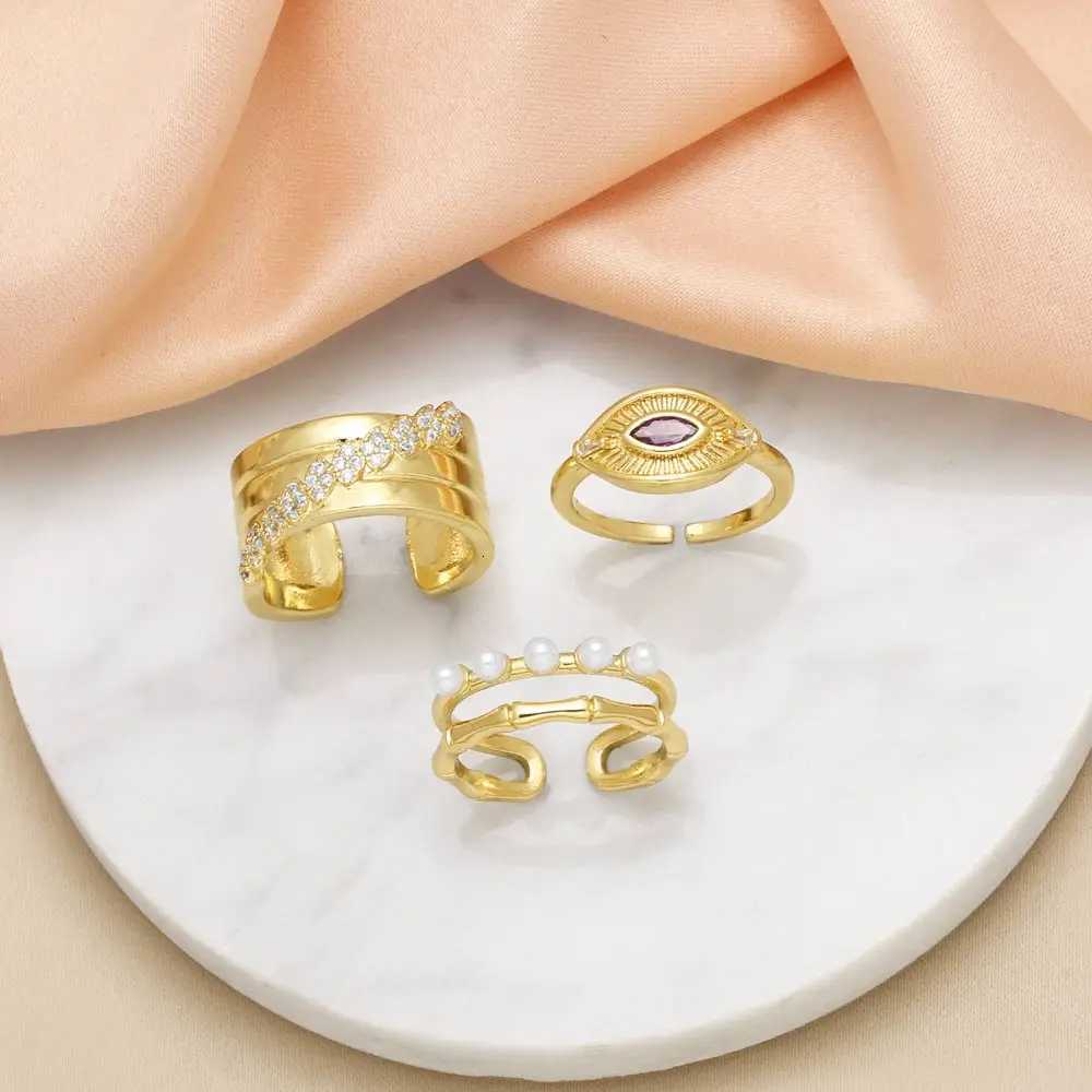 OCESRIO Trendy Mini White Crystal Crossover Wide Rings for Women Copper Gold Plated CZ Evil Eye Ring joyas de mujer rigq40W251017