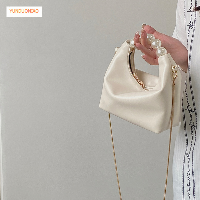 Autumn and Winter New Designer Bag Luxury Handbag Women's Pearl Shoulder Bag New Mini Chain Shoulder Slanted Dumpling Bag