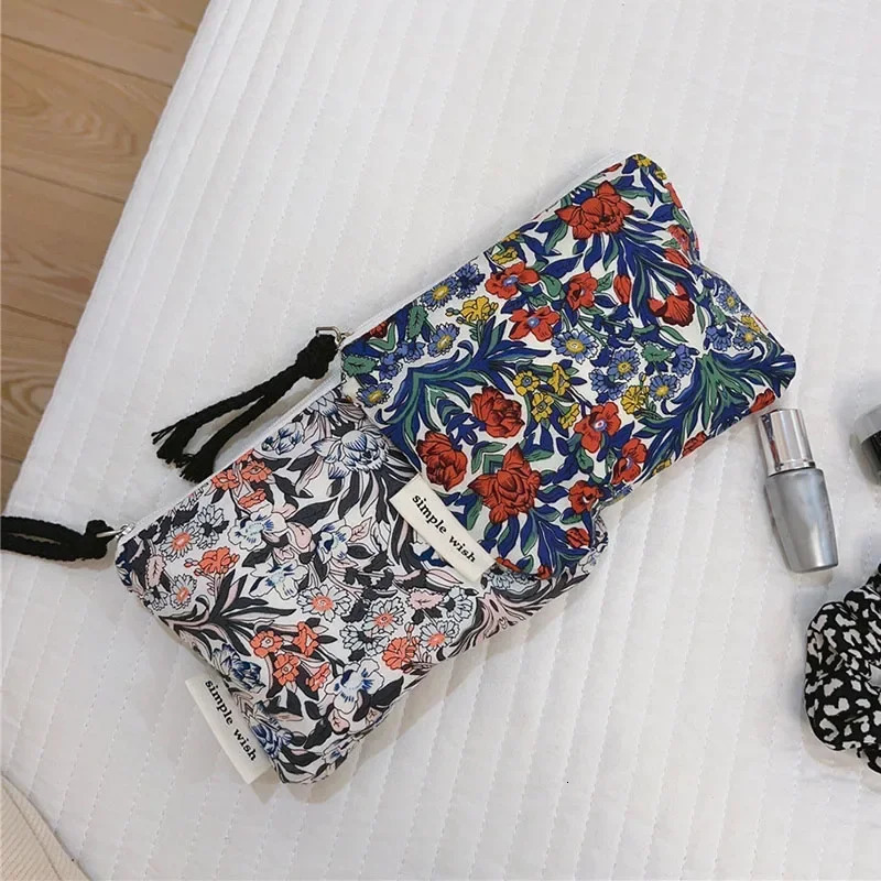 Fresh Floral Print Cotton Lipstick Purse Mini Storage Small Cloth Bag Headphone Bag Travel Cosmetic Pouch Make Up Storage Bag251011