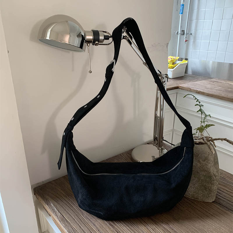 Autumn And Winter Large Capacity Female Bag 2025 New Suede Dumpling Bag Work Commute Bag Fashion Simple Shoulder Bag
