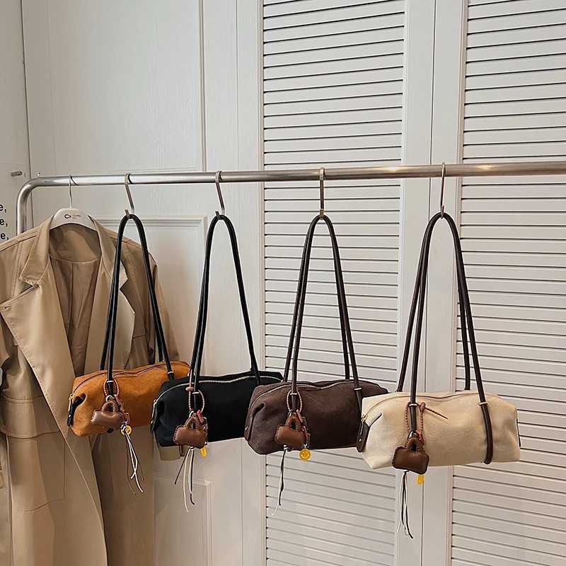 Exquisite Faux Suede Square Shoder Bags Stylish Design Zipper Persality 2025 Autumn Winter New Armpit Bags for Wen1 D251017