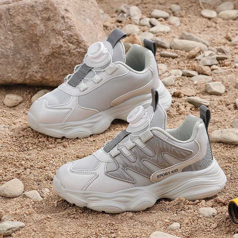Autumn Hot Selling Leather Childrens Sports Shoes Outdoor Rotating Buckle Running Shoes Lightweight Foot Protection Casual ShoesT251017