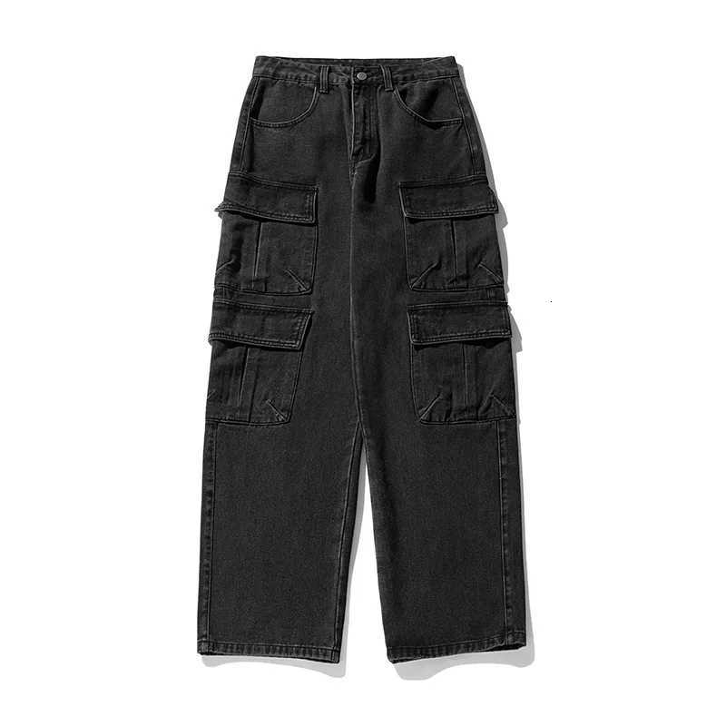 Mens workwear multipocket jeans distressed washed retro Japanesestyle casual pants loose trousers Y251105