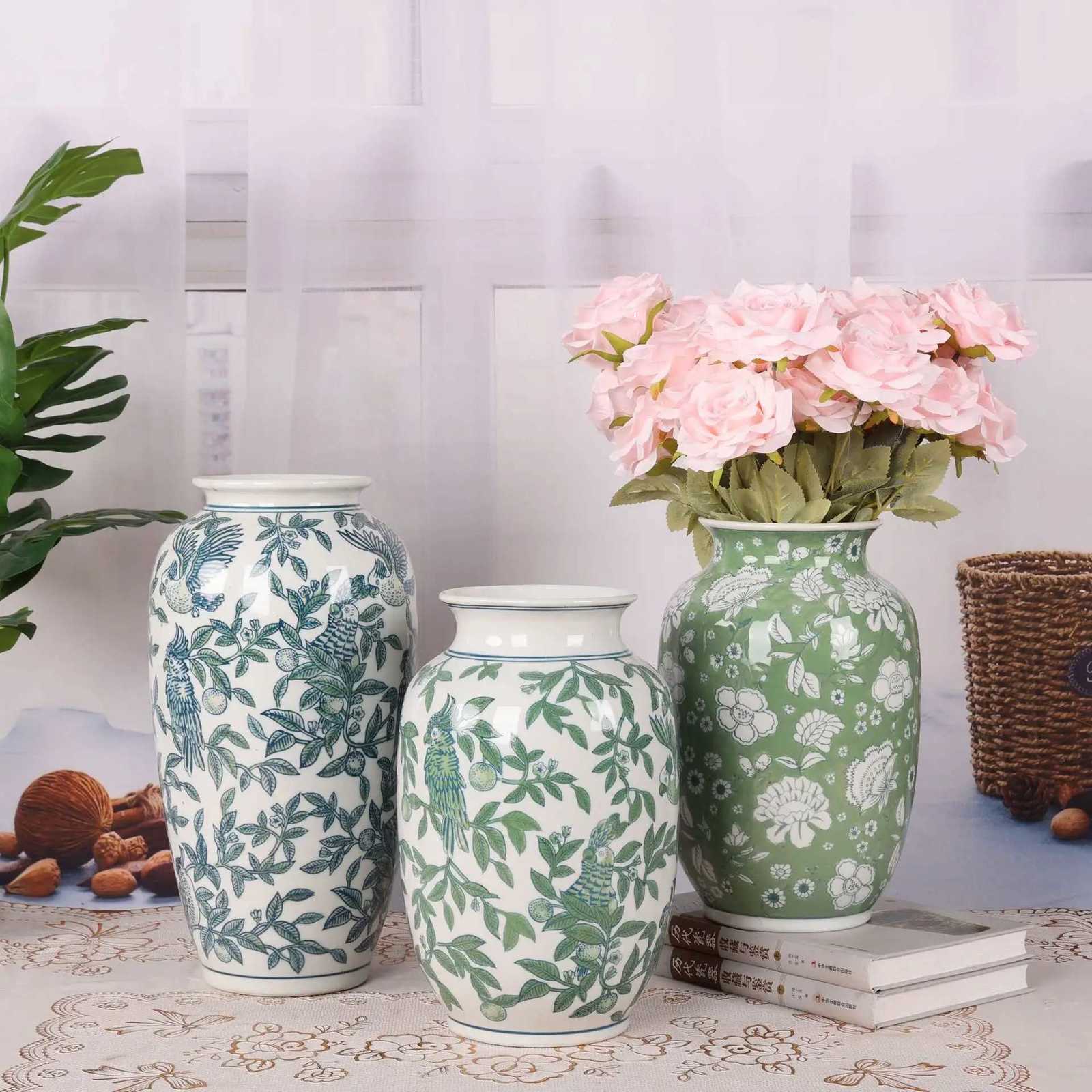 Blue and white porcelain vases decorative handicrafts entrance hall ornaments ceramic vases and flower vases C251017