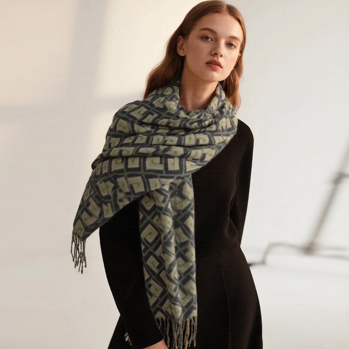 Plaid Print Scarf Mid-Length Shawl High-End Imitation Cashmere Winter Atmosphere Warm Neck