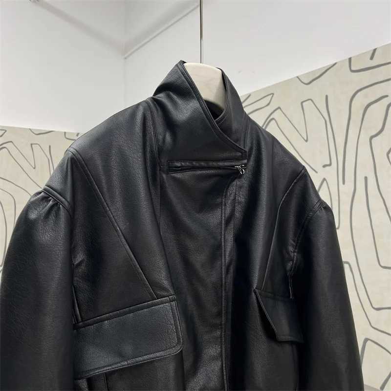 Sheepskin coat for women New asymmetrical zipper slim womens jacket for autumn 2025 Artificial leather womens coat outerwearsT251017