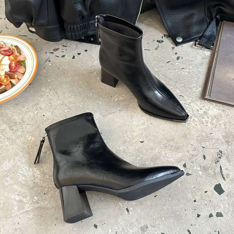 Cameido French Minimalist Pointed Toe Chunky Heel Short Boots