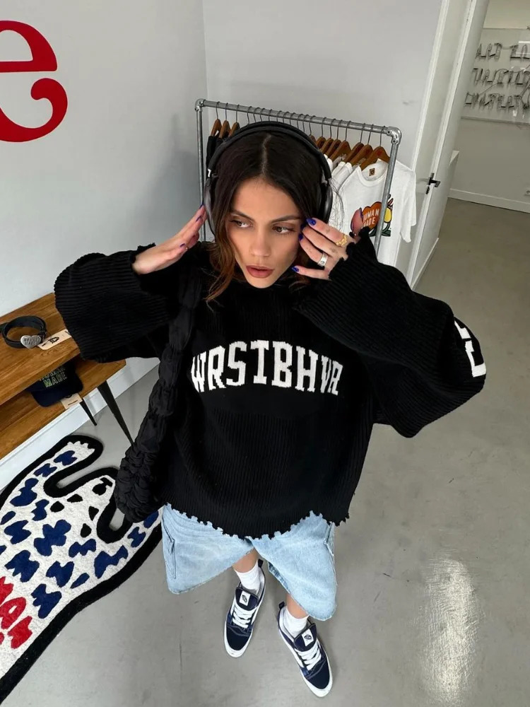 Fashion Letter Printing Knit Sweater For Women Casual Oneck Distressed Hem Oversized Pullover Lady Autumn Streetwear Tops 251016