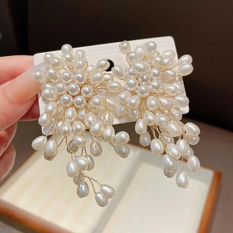 Vintage Imitation Pearls Flower Earrings for Women Handmade Beading Tassels Long Earring Bridal Wedding Party Jewelry 251016