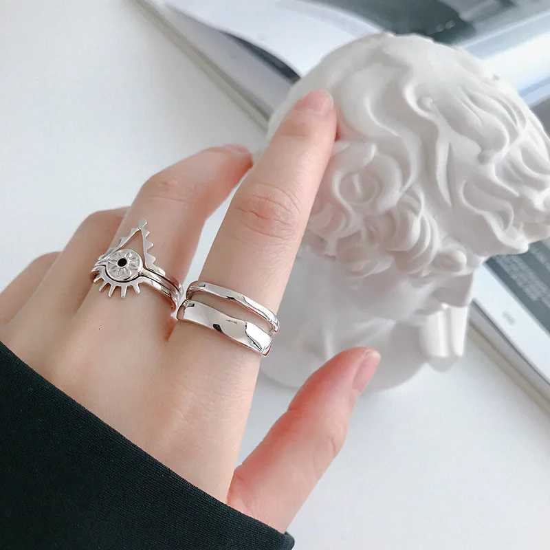 XIYANIKE Silver Color Trendy Elegant Twist Two Circle Rings for Women Couple Simple Geometric Handmade Jewelry AdjustableW251017