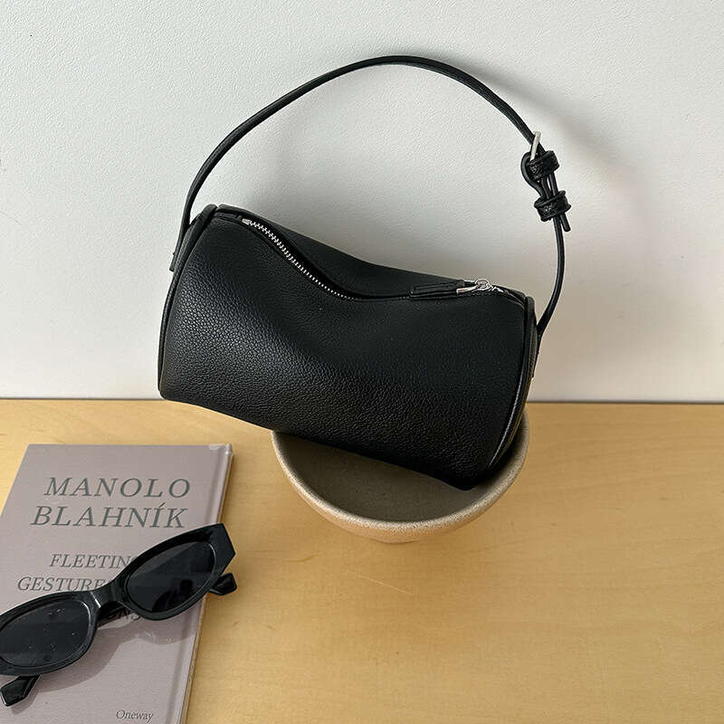 Korean Version Niche Design Mini Simple Crossbody Cylinder Small Bag New Minimalist Style Lychee Pattern Handbag For Women B5