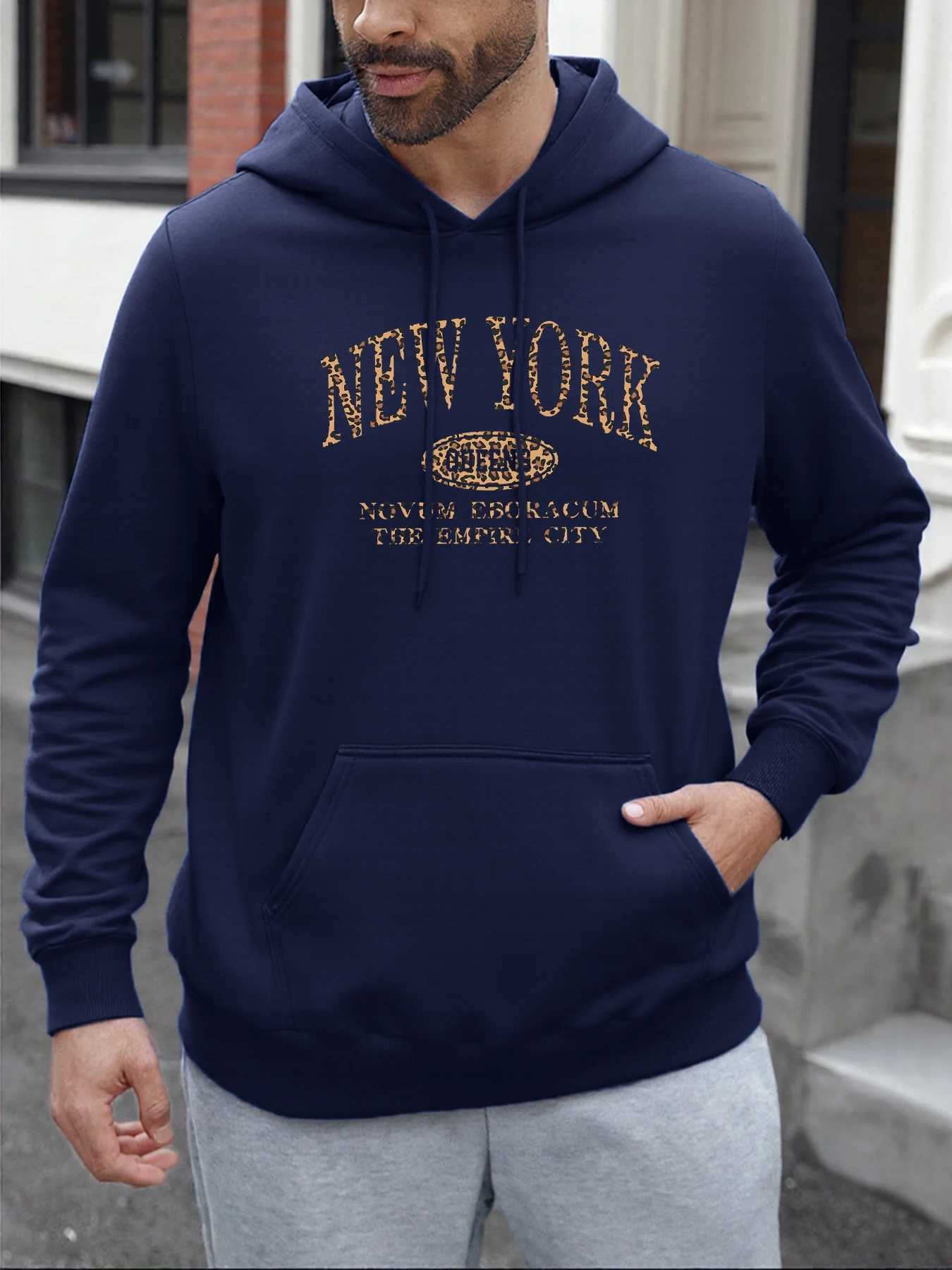 New York Queens City Printing Male Sweatshirt Hip Hop Colour Top Fleece Fashion Vintage Pullovers Unisex Loose Basics Clothing Z251017