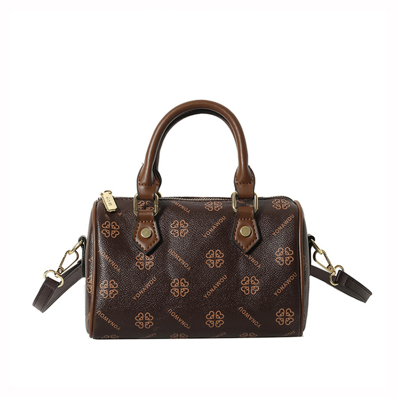 Free shipping Designer Shoulder Bags Fashionable highquality light luxury versatile printed commuter handbag shoulder bag womens bag