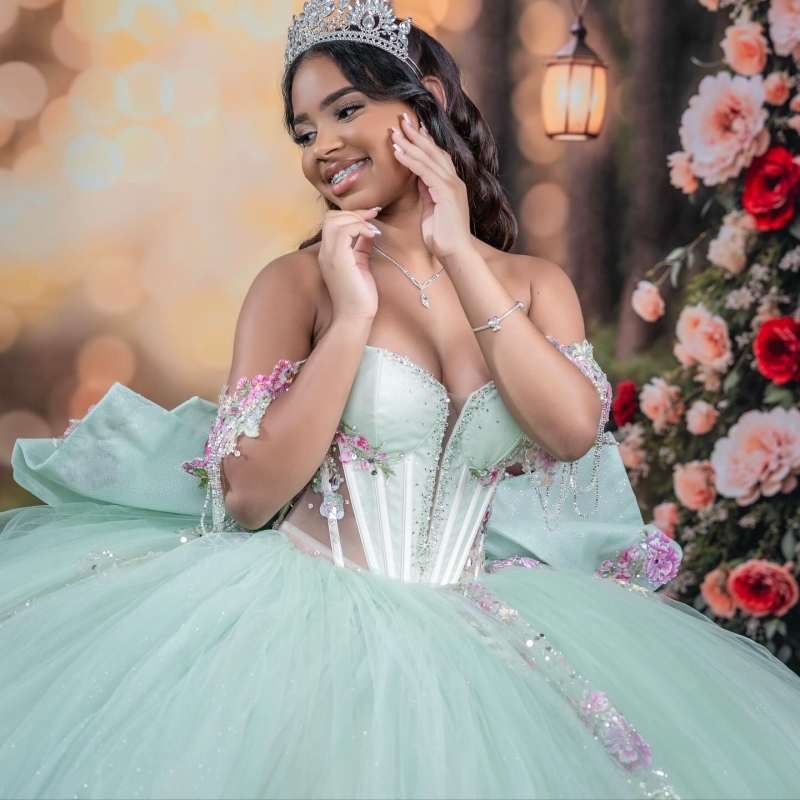 Light Green Shiny Quinceanera Dresses Off The Shoulder Applique Lace Beads Bow Tull Party Birthday Sweet 16 Dres Vestidos 15 De Anos