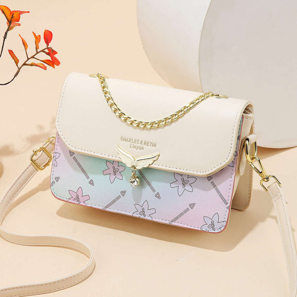 Women's 2025 New Trendy Crossbody Lightweight Summer Color Block Shoulder High-end Chain Small Square Bag