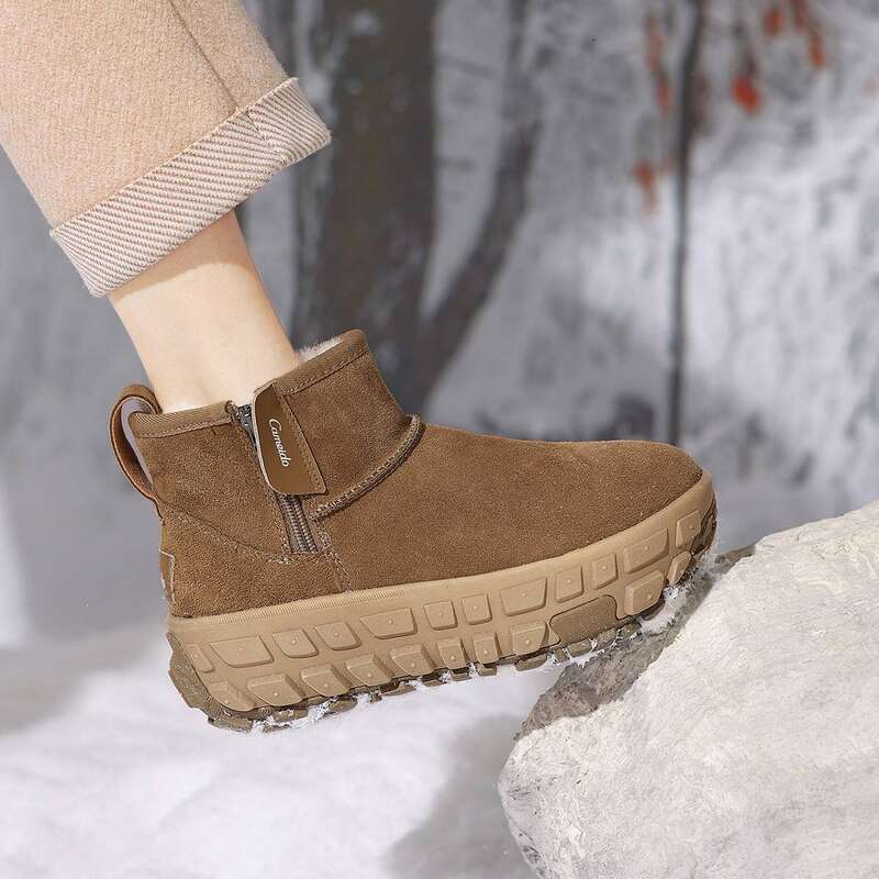 Cameido Women's Snow Boots With Thick Tire Soles, Fleece-Lined And Warm Cotton Boots, Made Of Frosted Leather,
