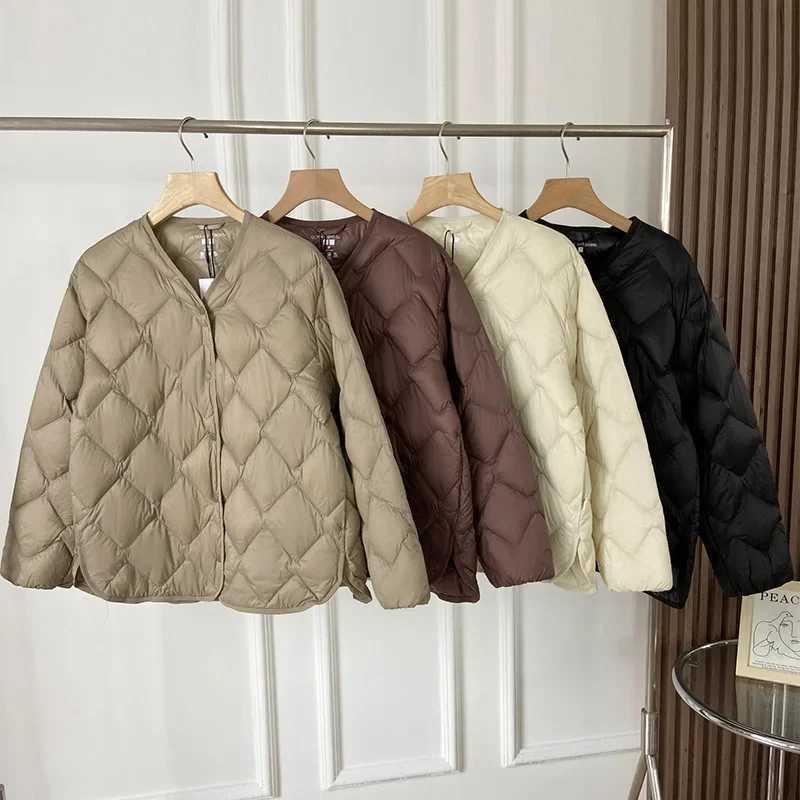 2025 New Autumn Winter Ultra Light Collarless Soft Puffer Jacket Women Casual Loose Single Breasted 90 Duck Down Coat female W251016